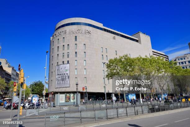 barcelona. el corte inglés department store - inglés stock pictures, royalty-free photos & images