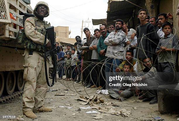 Iraqi Bank Of Baghdad Photos and Premium High Res Pictures - Getty Images