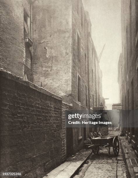 Nelson Street, City , Printed 1900. Creator: Thomas Annan.