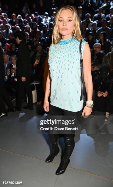 Kate Moss attends the Dior Homme front row during Paris Fashion Week Menswear Fall/Winter 2024-2025 at Ecole Militaire on January 19, 2024 in Paris,...