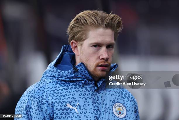 Kevin De Bruyne of Manchester City looks on prior to the Premier League match between Newcastle United and Manchester City at St. James Park on...