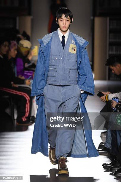 Model on the runway at Kenzo Men's Fall 2024 as part of Paris Men's Fashion Week held at Bibliothèque Nationale on January 19, 2024 in Paris, France.