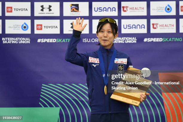 Gold medalist Miho Takagi of Japan poses on the podium after the women's 1500 meter final during the ISU Four Continents Speed Skating Championships...