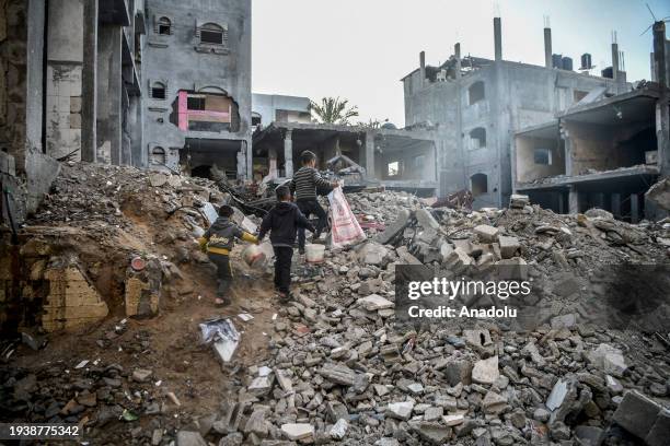 Palestinian brothers Karim, Yasin and Mansur Al Braim, who left their home in Khan Younis and took shelter in the city of Rafah with their families...