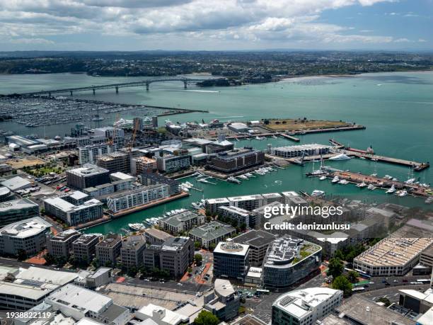 downtown auckland, new zealand - auckland traffic stock pictures, royalty-free photos & images