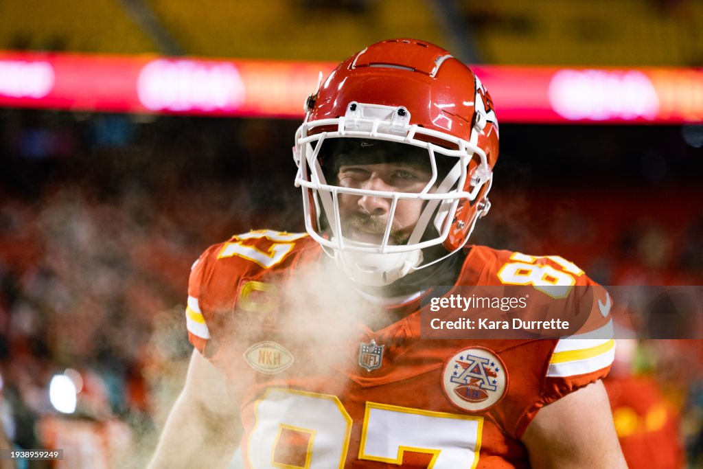 AFC Wild Card Playoffs - Miami Dolphins v Kansas City Chiefs