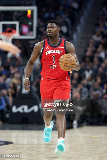 Zion Williamson of the New Orleans Pelicans dribbles the ball against the Golden State Warriors at Chase Center on January 10, 2024 in San Francisco,...