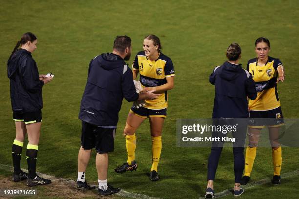 Ash Irwin of the Mariners prepares to substitute as goalkeeper after Sarah Langman of the Mariners was given a red card during the A-League Women...