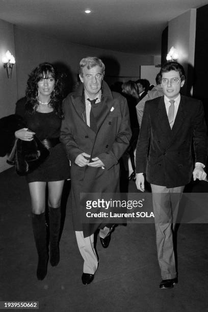 Portrait de l'acteur Jean-Paul Belmondo et de sa compagne Carlos Sotto Mayor le 26 janvier 1983.
