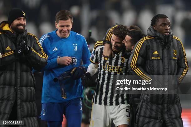 Juventus players react following the final whistle of the Serie A TIM match between Juventus and US Sassuolo - Serie A TIM at Allianz Stadium on...