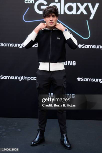 Oscar Casas attends the Samsung 2024 Madrid Presentation at Real Jardin Botanico on January 17, 2024 in Madrid, Spain.