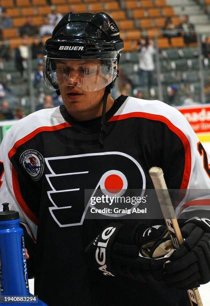 Sami Kapanen of the Philadelphia Flyers skates against the Toronto Maple Leafs during NHL game action on November 1, 2003 at Air Canada Centre in...