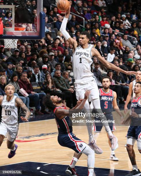 Victor Wembanyama of the San Antonio Spurs drives to the basket during the game against the Washington Wizards on January 20, 2024 at Capital One...