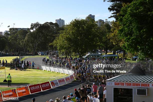 Vic Park Raceway 1,045 Victoria Park Adelaide Stock Photos, High-Res Pictures, and ...