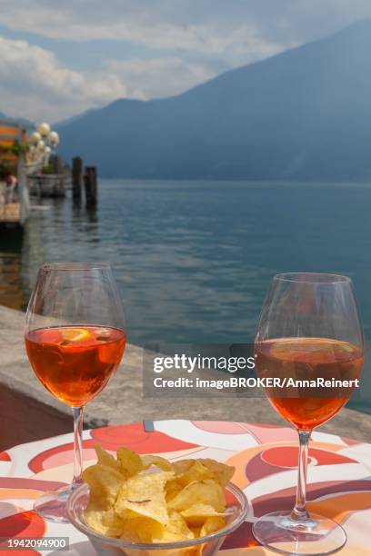 spritz, lake garda, italy, europe - cocktail glass salt stock pictures, royalty-free photos & images