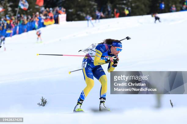 Hanna Oeberg of Sweden competes during the Women's Mass Start at the BMW IBU World Cup Biathlon Antholz-Anterselva on January 21, 2024 in...