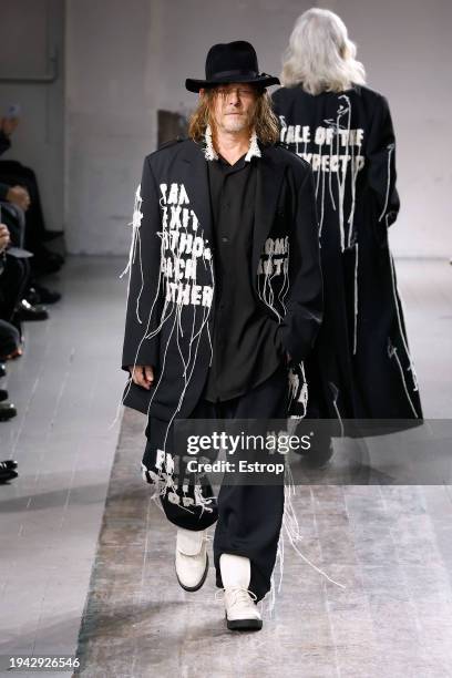 Model walks the runway during the Yohji Yamamoto Menswear Fall/Winter 2024-2025 show as part of Paris Fashion Week on January 18, 2024 in Paris,...