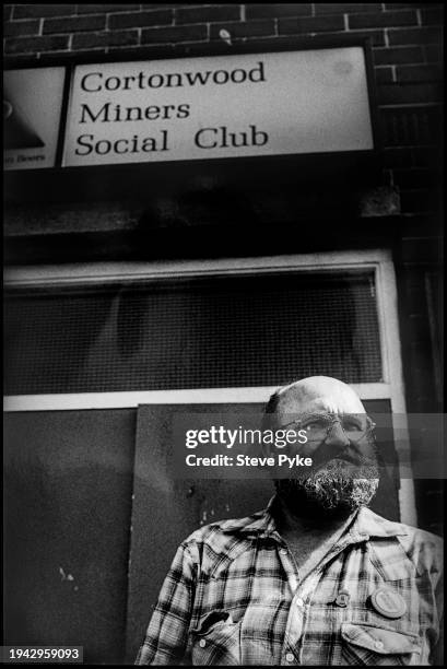 Mick Carter NUM official Cortonwood Colliery Social Club 1984