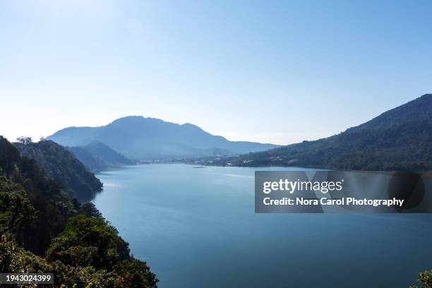 view buyan lake bali - bedugal stock pictures, royalty-free photos & images