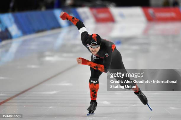 Vincent De Haître of the Canada competes in the men's 1000 meter final during the ISU Four Continents Speed Skating Championships at Utah Olympic...