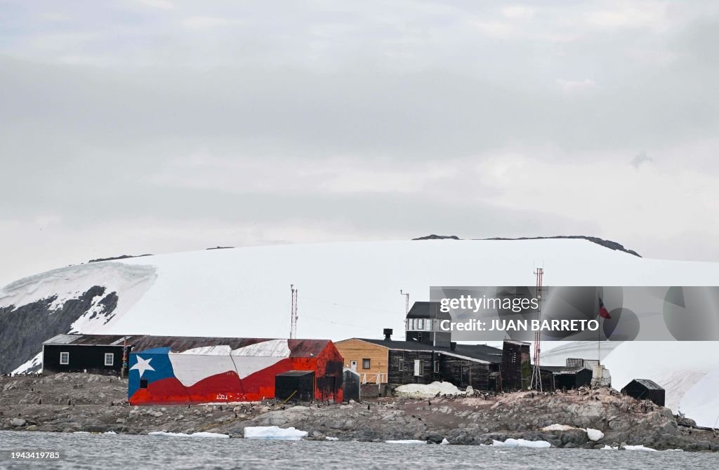 ANTARCTICA-COLOMBIA-CHILE-ENVIRONMENT-CLIMATE-SCIENCE-RESEARCH