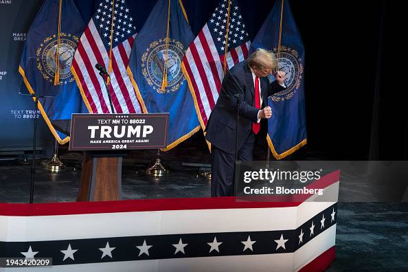 Trump Rochester Nh Former US President Donald Trump during a campaign event at Rochester ...