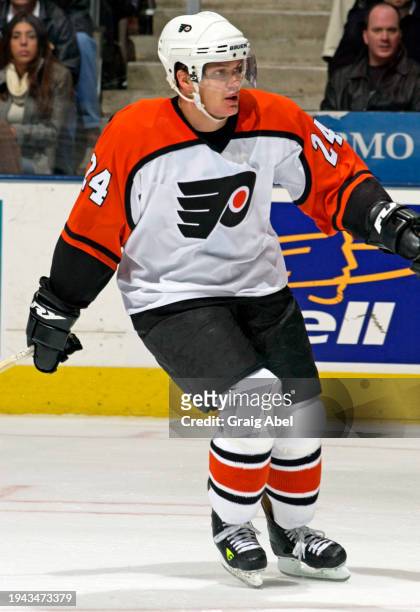 Sami Kapanen of the Philadelphia Flyers skates against the Toronto Maple Leafs during NHL game action on January 17, 2004 at Air Canada Centre in...
