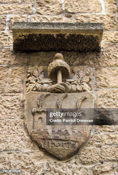 coat of arms of san marino - january icon stock pictures, royalty-free photos & images
