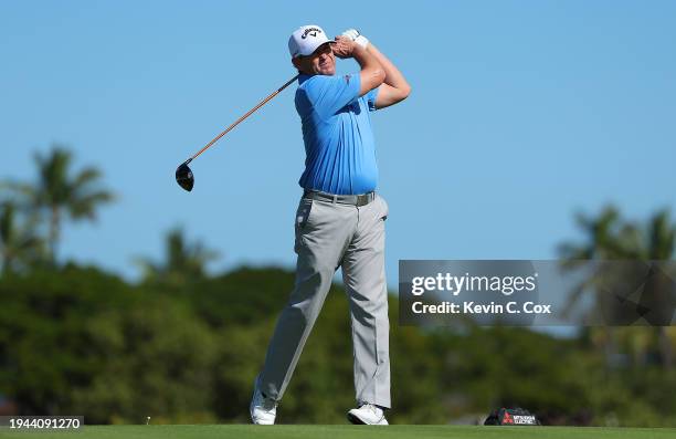 Lee Janzen of the United States tees off the second hole during the first round of the Mitsubishi Electric Championship at Hualalai Golf Club on...