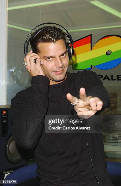 Spanish Singer Ricky 75 Journlist Stock Photos, High-Res Pictures, and Images - Getty Images