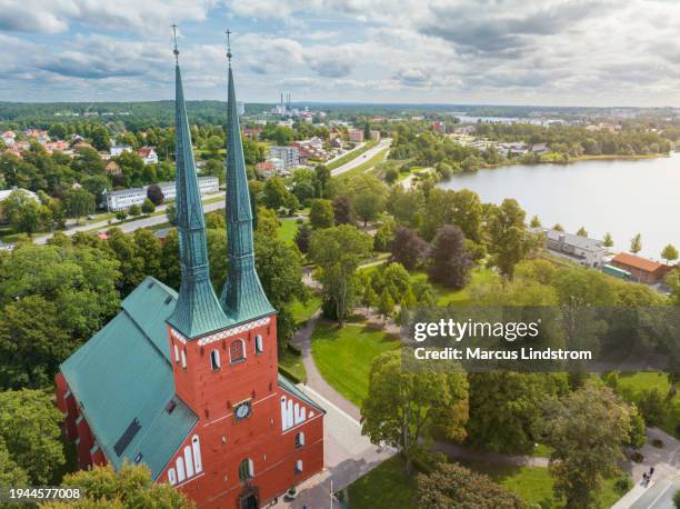 växjö cathedral - vaxjo stock pictures, royalty-free photos & images