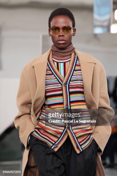 Model walks the runway during the Paul Smith Menswear Fall/Winter 2024-2025 show as part of Paris Fashion Week on January 19, 2024 in Paris, France.