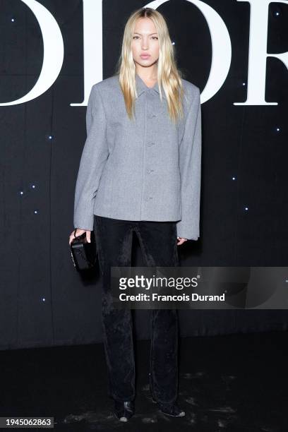 Lila Moss attends the Dior Homme Menswear Fall/Winter 2024-2025 show as part of Paris Fashion Week on January 19, 2024 in Paris, France.