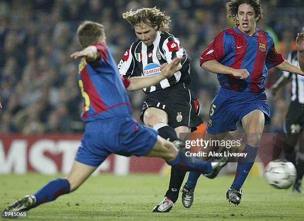 Pavel Nedved of Juventus scores the first goal during the UEFA Champions League Quarter-Final second leg match between Barcelona and Juventus at the...