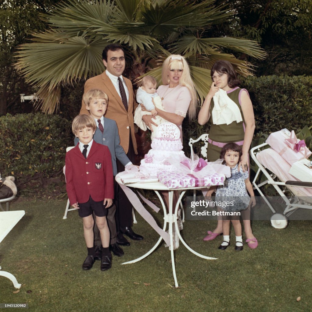 Jayne Mansfield And Family