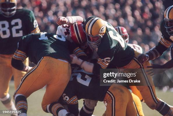 Green Bay Packers linebacker Ray Nitschke , cornerback Herb Adderley