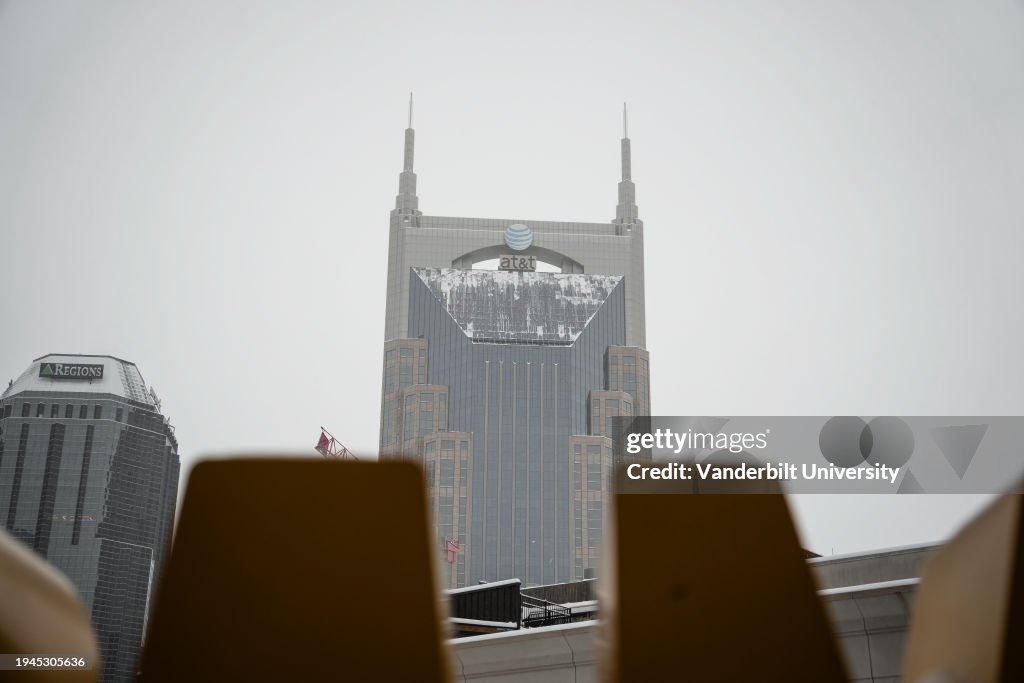 Snowfall Hits Nashville