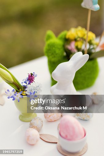 Easter table setting decorations Easter table setting decorations