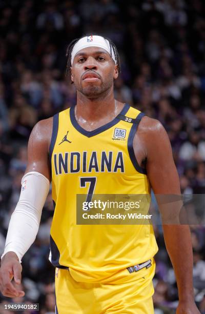 Buddy Hield of the Indiana Pacers looks on during the game against the Sacramento Kings on January 18, 2024 at Golden 1 Center in Sacramento,...