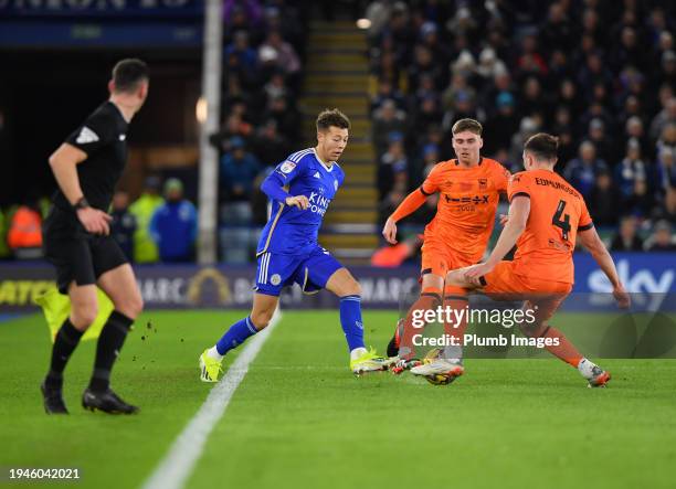 Kasey McAteer of Leicester City with George Edmundson of Ipswich Town during the Sky Bet Championship match between Leicester City and Ipswich Town...