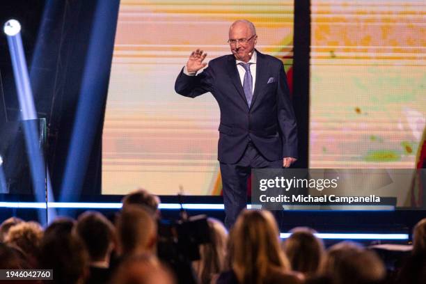 Sven Goran Eriksson presents the Newcomer of The Year award during Idrottsgalan 2024, the annual Swedish Sports Gala, at Friends Arena on January 22,...