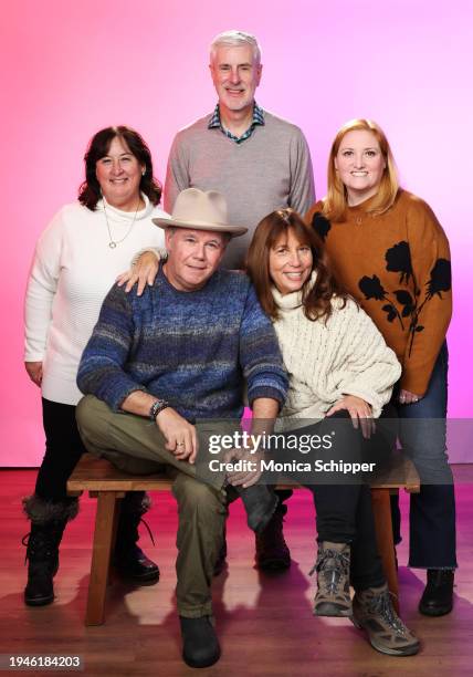 Elizabeth Bradley, Spencer Garrett, Robert Stephen, Robin Bronk and Laura Vogel visit the IMDb Portrait Studio at Acura House of Energy on Location...