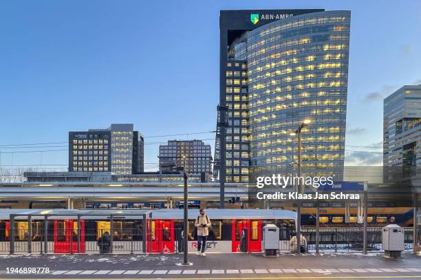 amsterdam financial district with in this photo the abn amro bank on the right - zuidas stockfoto's en -beelden