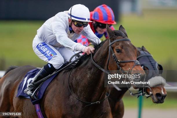 Kieran O'Neill riding One Night Stand win The Build Your Acca With BetUK Handicap at Lingfield Park Racecourse on January 20, 2024 in Lingfield,...