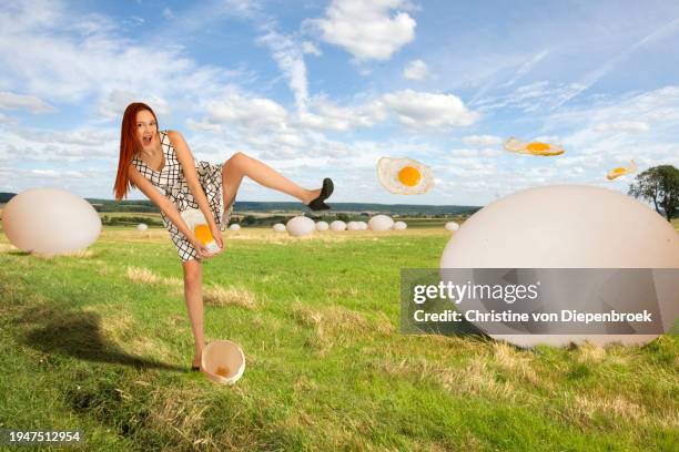 eggdance - funny easter stock pictures, royalty-free photos & images