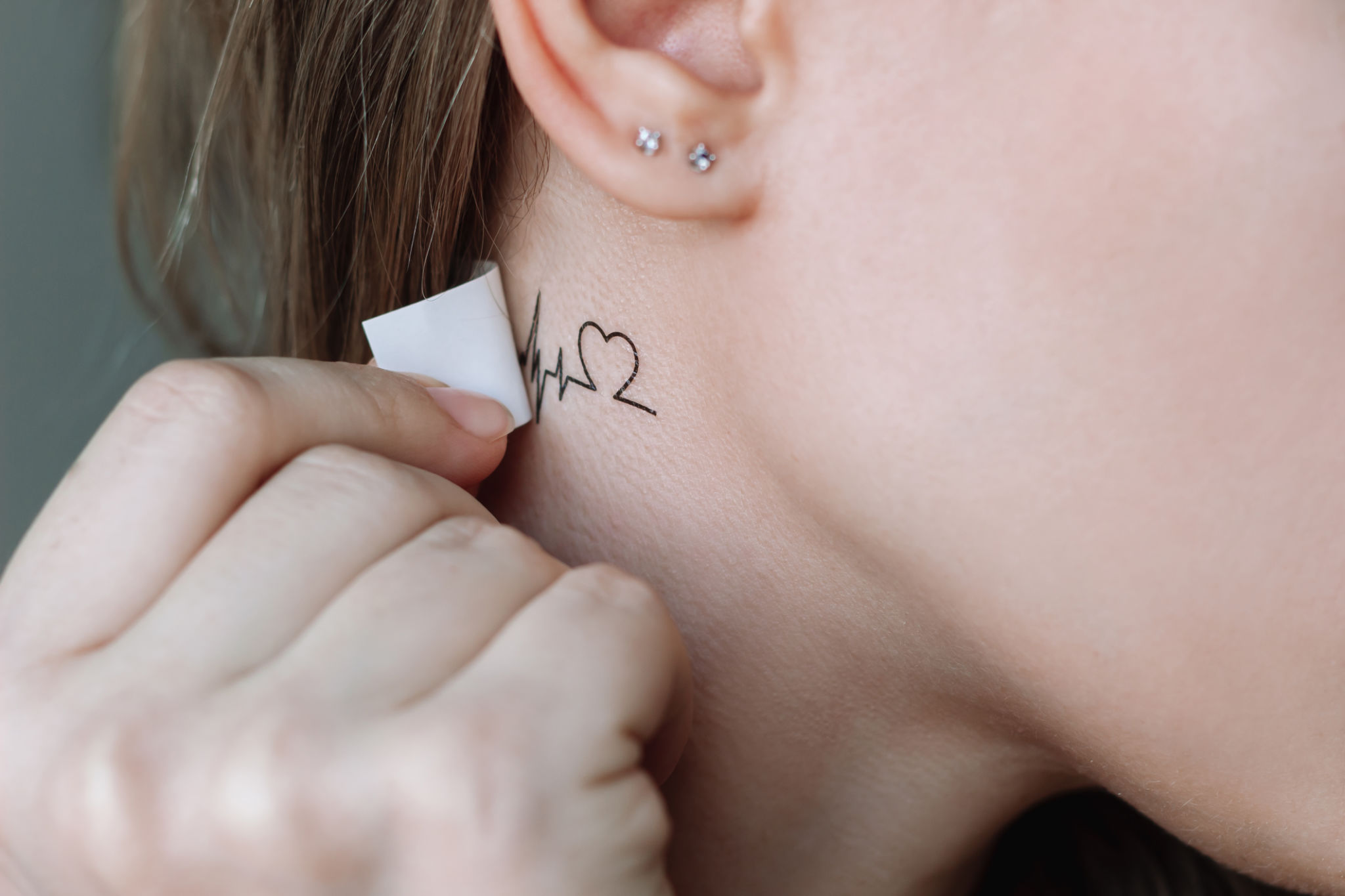 removing temporary tattoos