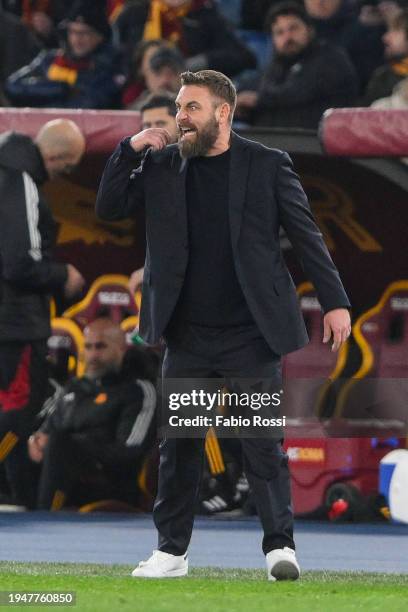 Roma coach Daniele De Rossi during the Serie A TIM match between AS Roma and Hellas Verona FC - Serie A TIM at Stadio Olimpico on January 20, 2024 in...