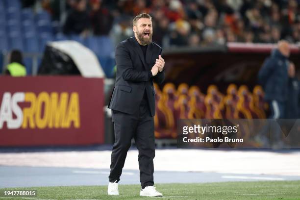 Daniele De Rossi, Head Coach of AS Roma, reacts during the Serie A TIM match between AS Roma and Hellas Verona FC at Stadio Olimpico on January 20,...