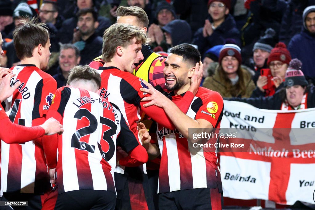 Brentford FC v Nottingham Forest - Premier League
