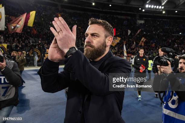 Daniele De Rossi manager of AS Roma celebrates after the Serie A TIM match between AS Roma and Hellas Verona FC - Serie A TIM at Stadio Olimpico on...
